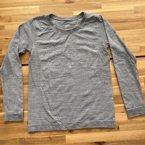 Swiftly Relaxed Long Sleeve light grey Sz 6